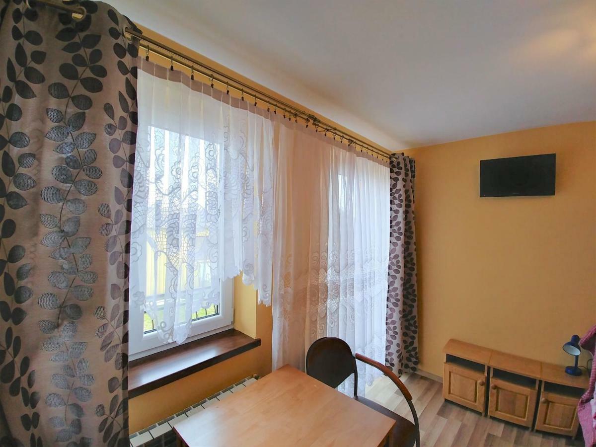 Bed and Breakfast U Zosi Pyzowka Экстерьер фото