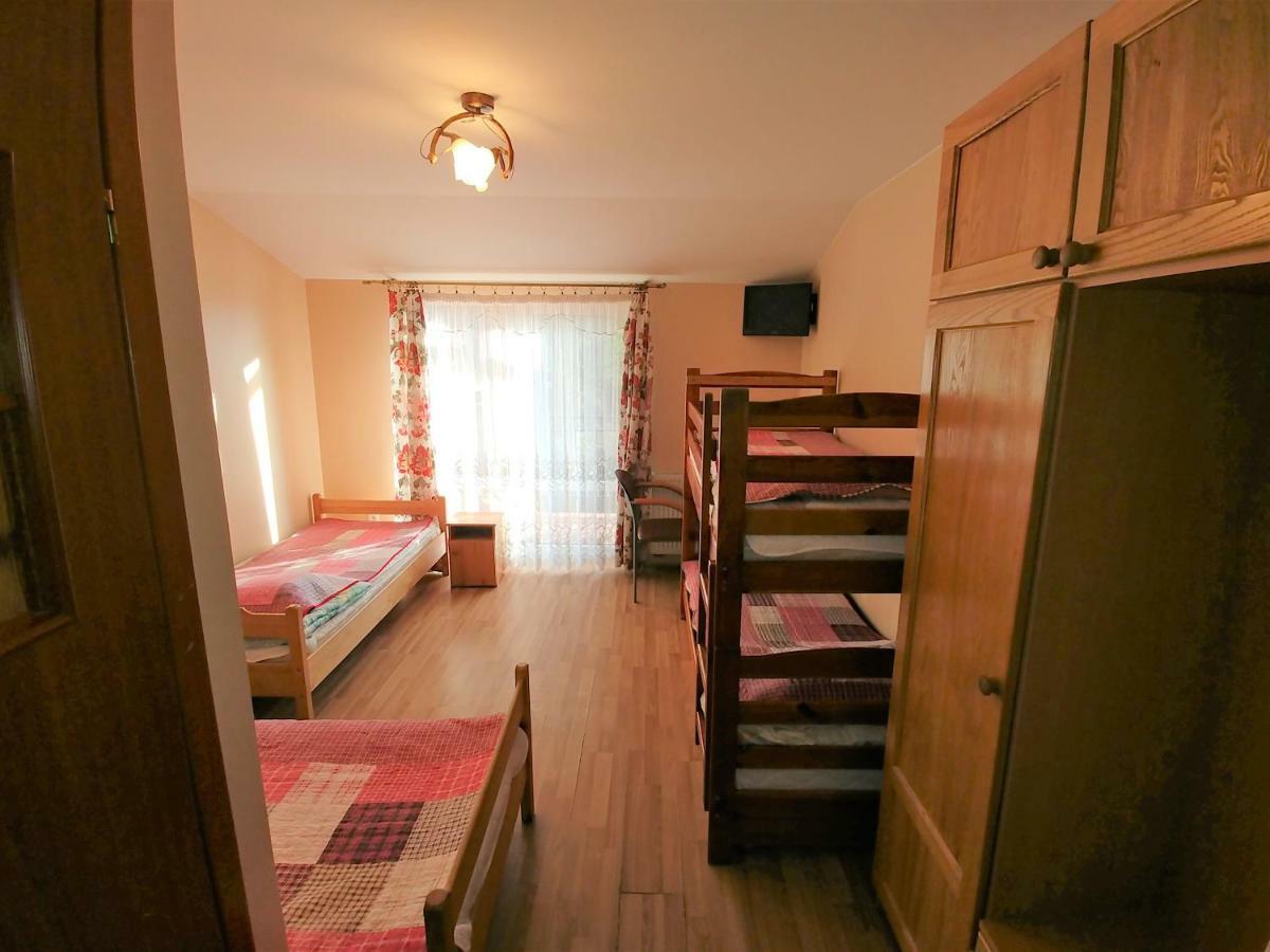 Bed and Breakfast U Zosi Pyzowka Экстерьер фото