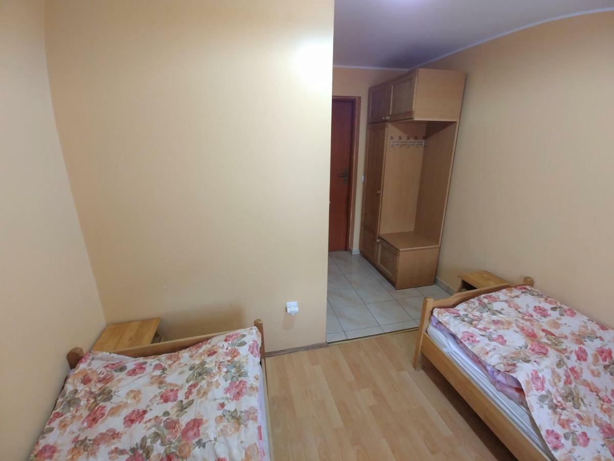Bed and Breakfast U Zosi Pyzowka Экстерьер фото